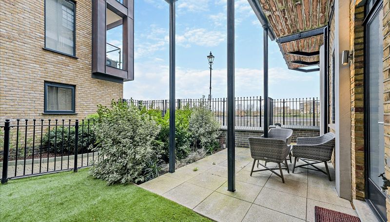 Flat in London