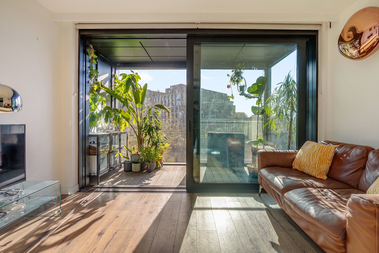Studio for rent in London, Studio, The Dumont, London, SE1, 450 m²