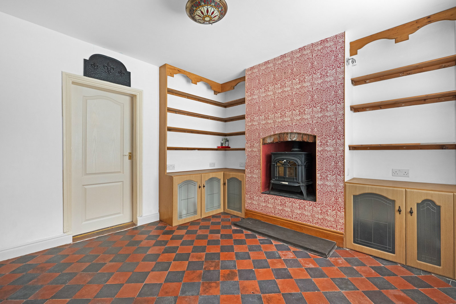 Terraced House for rent in Macclesfield, Park Lane, Macclesfield, 883 m²