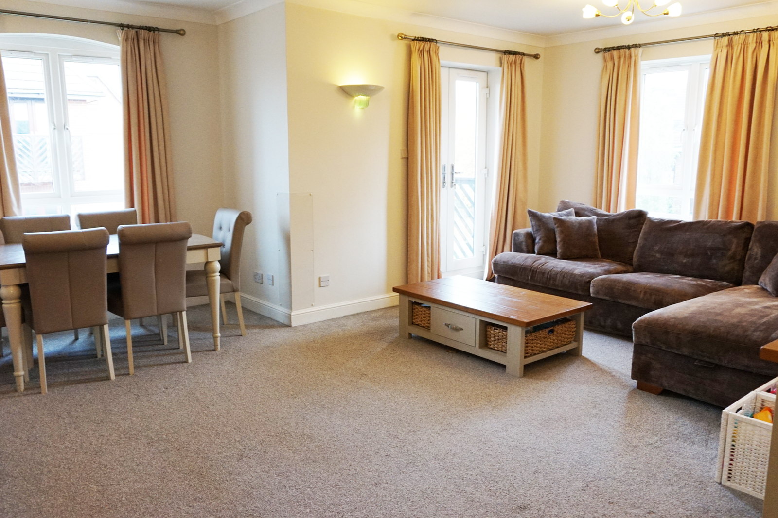 Flat in Buckhurst Hill