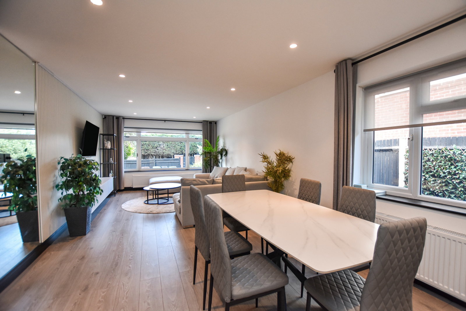Detached House for rent in Epsom, Alexandra Road, Epsom, KT17 4DA, 2132 m²