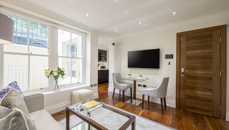 Flat in London 3