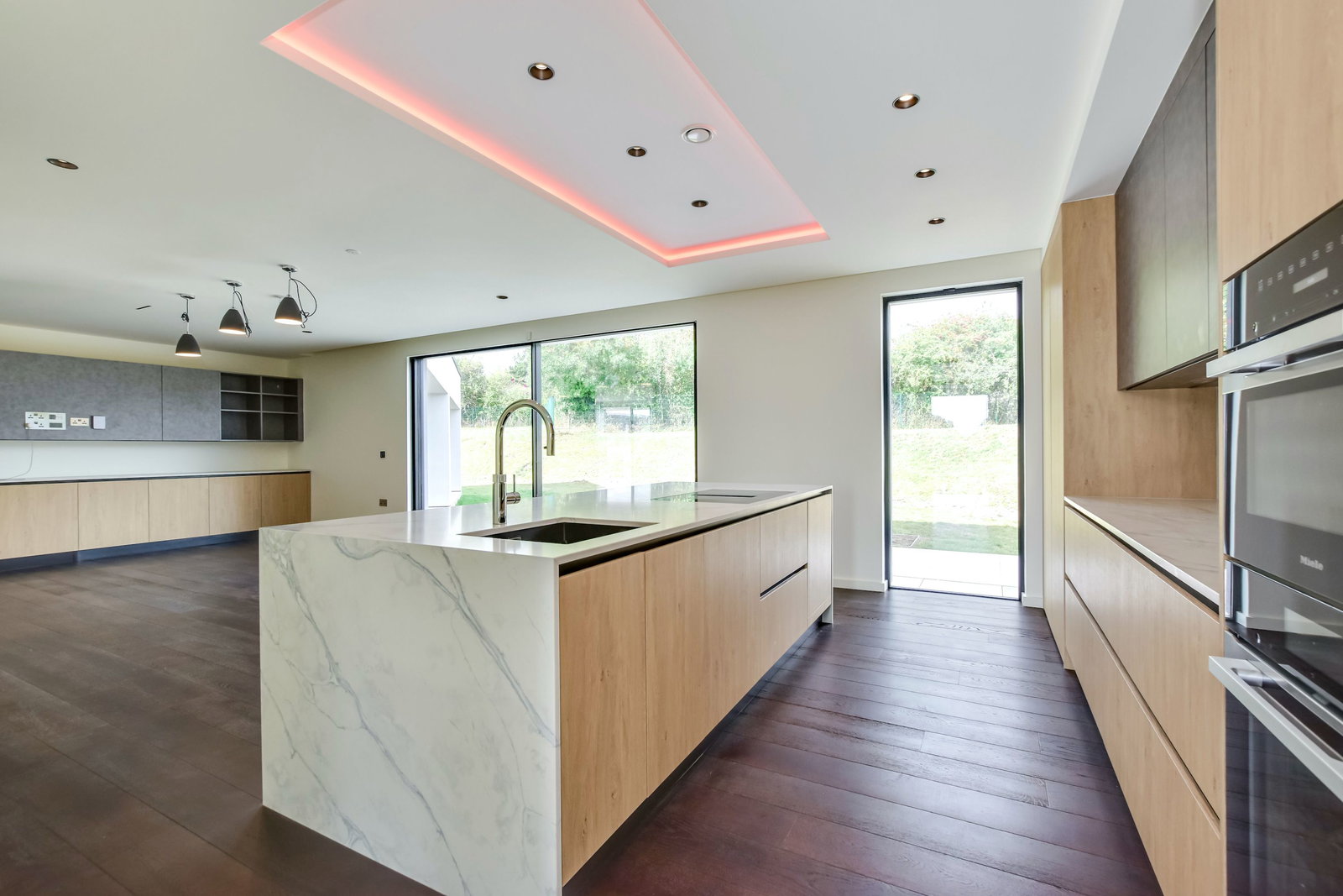 Detached House in Waltham Cross
