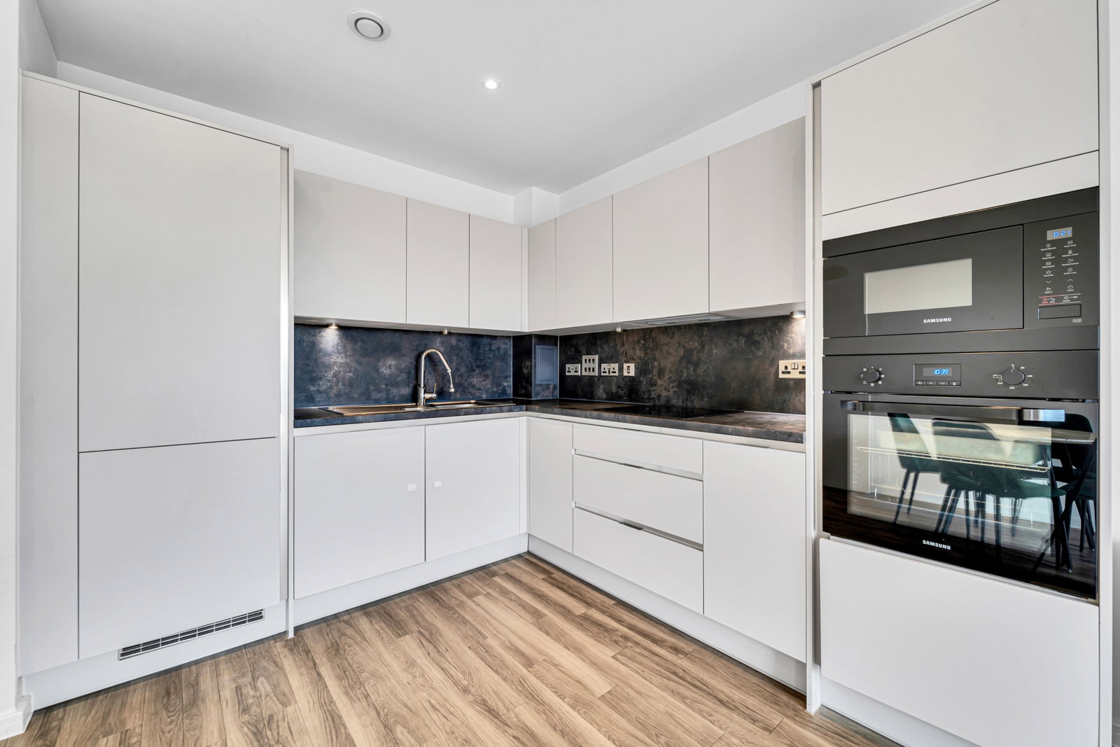 Apartment in Hounslow