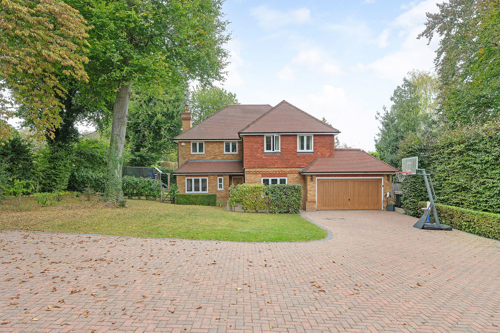 Detached House in Leatherhead