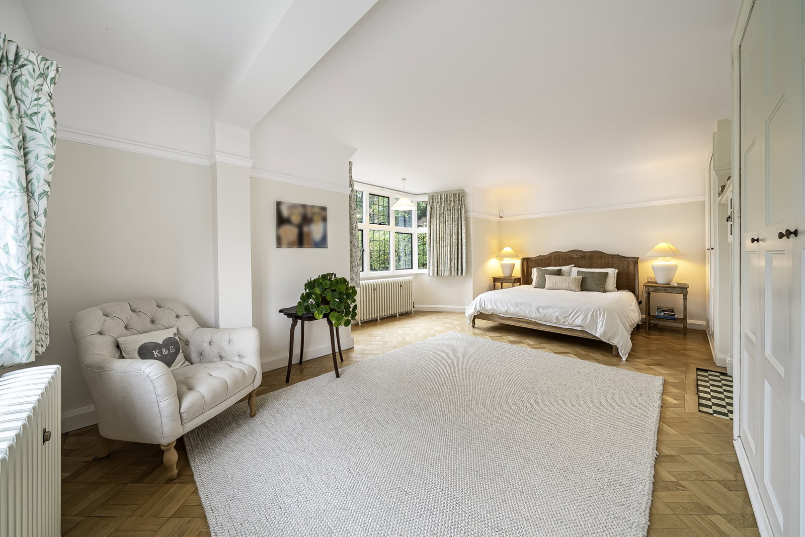 Semi Detached House in Woldingham