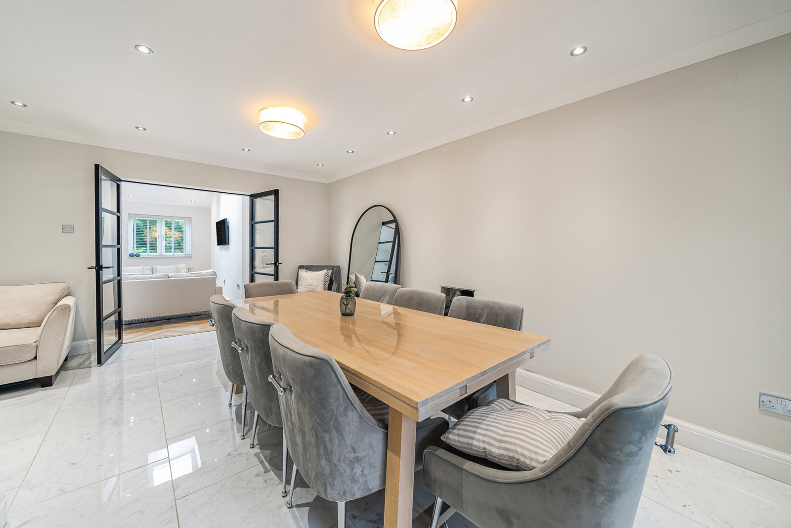 Detached House in Caterham