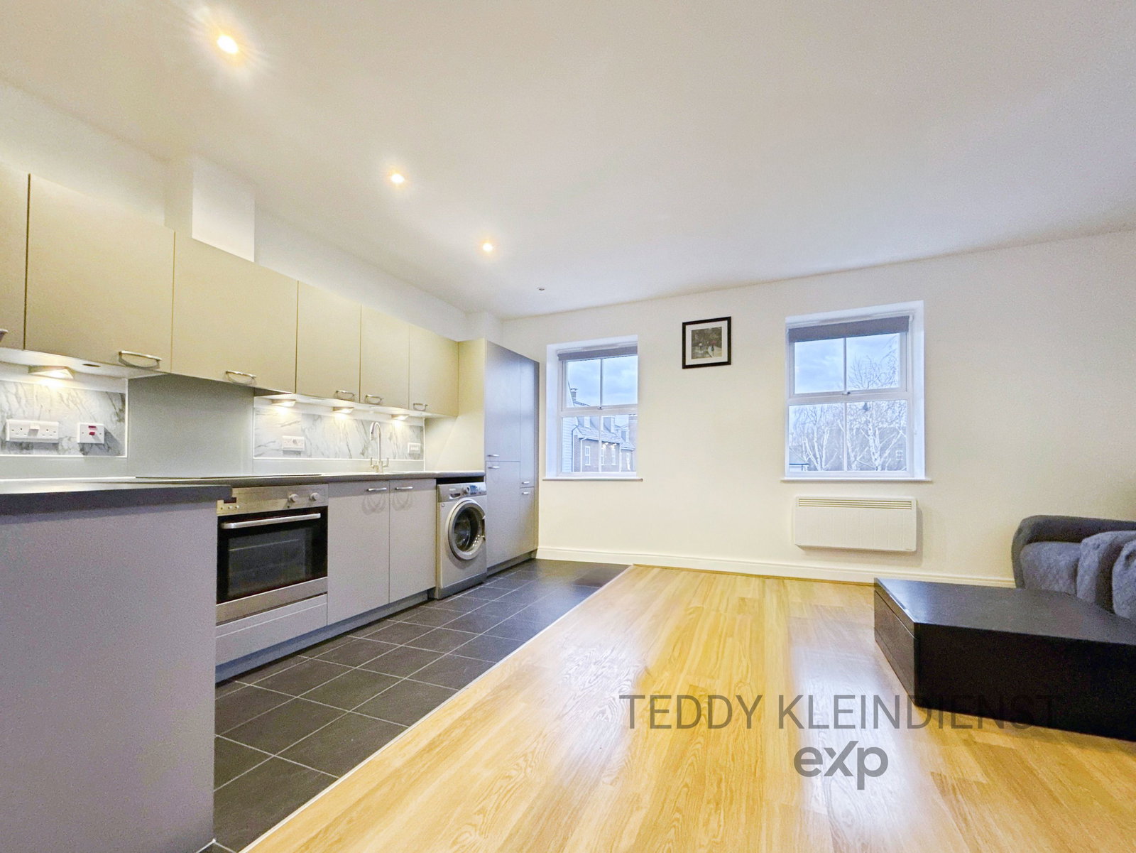 Apartment in Worcester Park