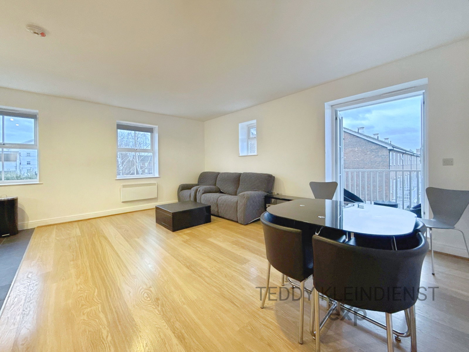 Apartment in Worcester Park