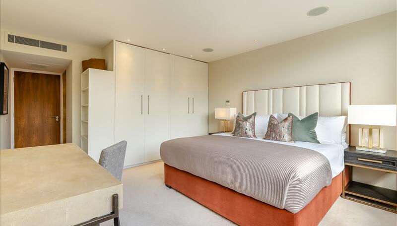Flat in London
