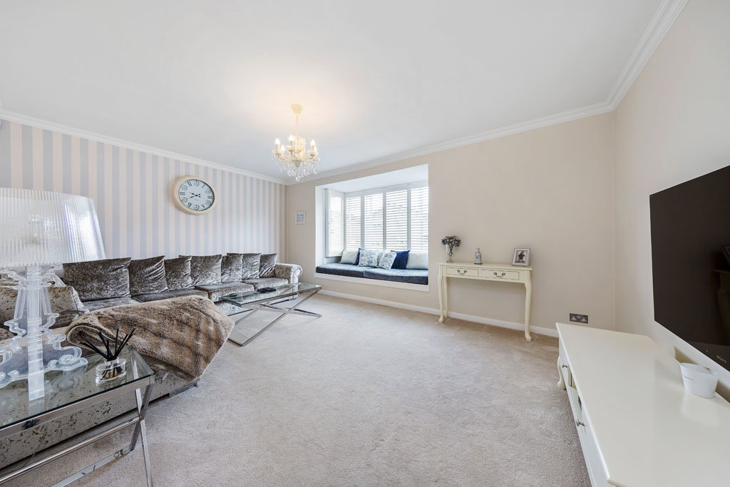 Detached House in Chigwell