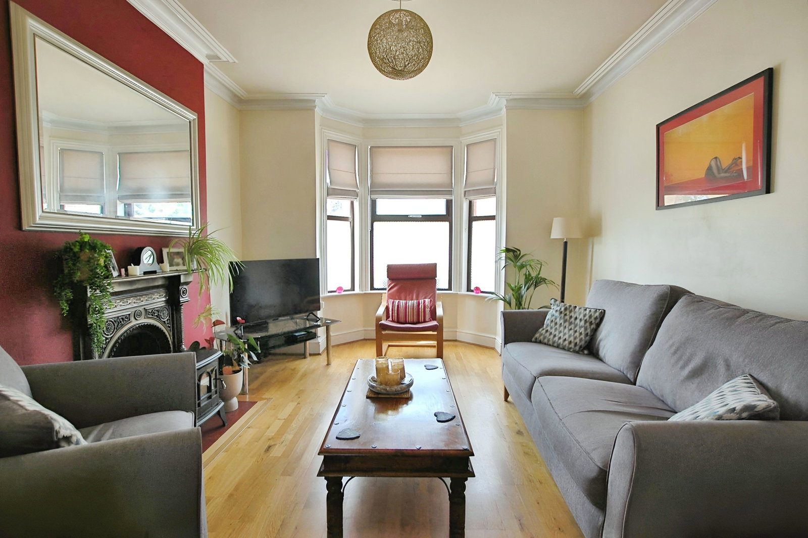 Semi Detached House in Cheltenham