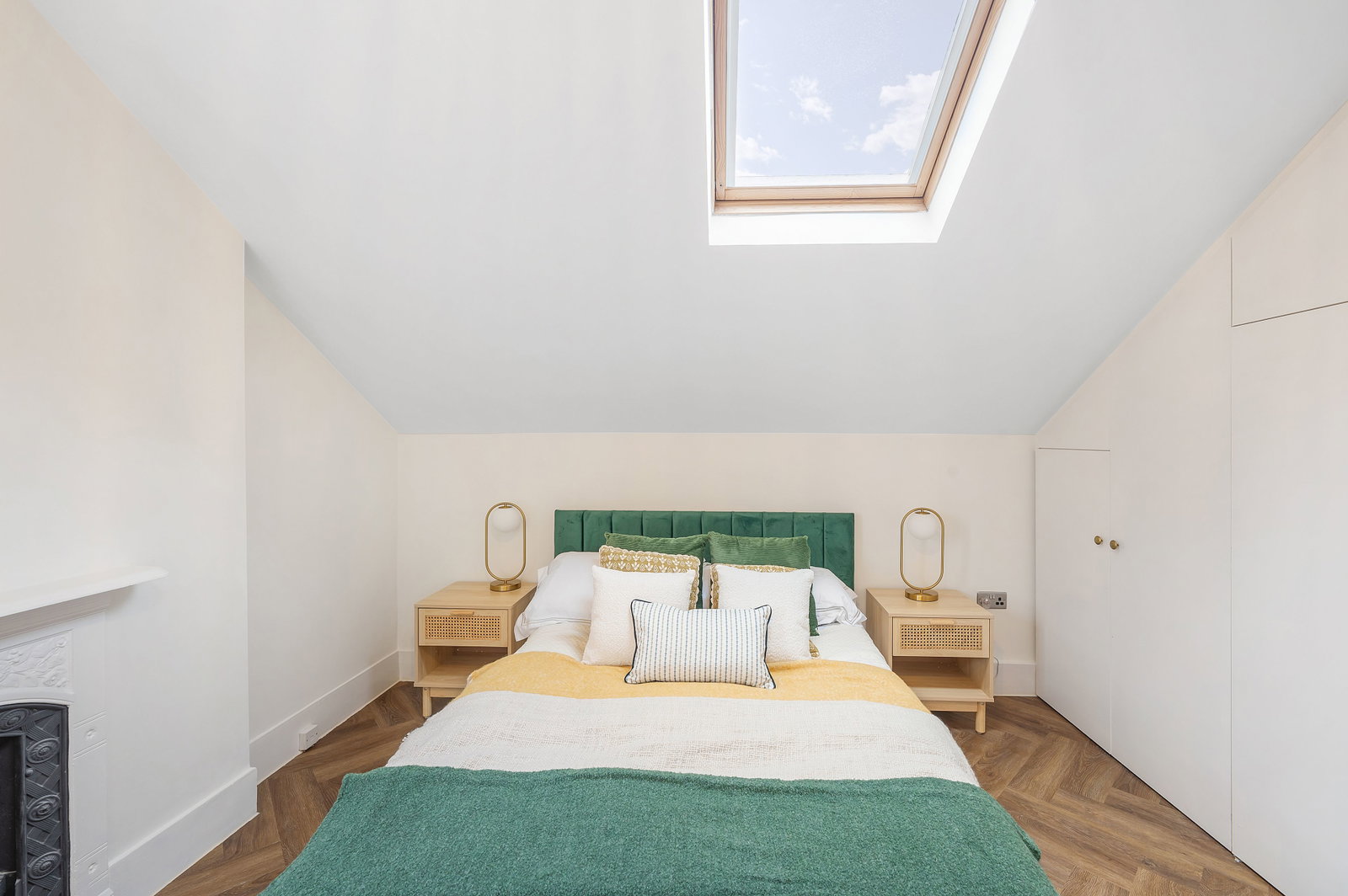 Flat for rent in Croydon, Woodstock Road, Croydon, CR0, 682 m²