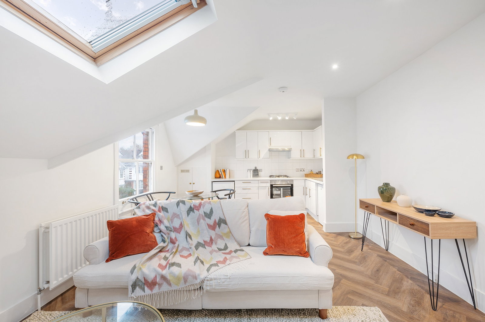 Flat for rent in Croydon, Woodstock Road, Croydon, CR0, 682 m²