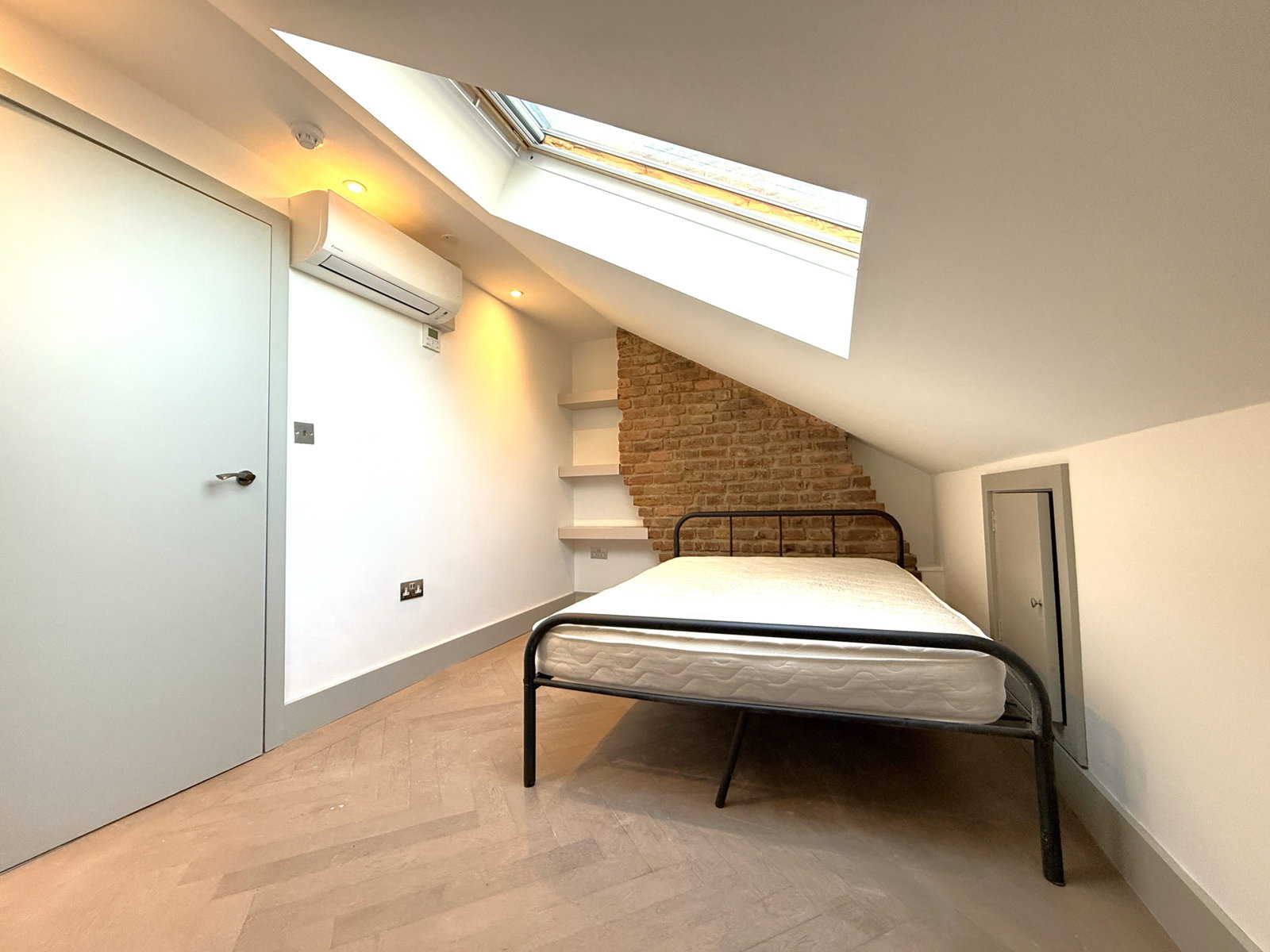 Flat in London