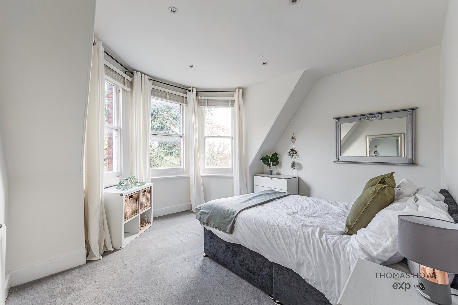 Flat for rent in London, Mowbray Road, Crystal Palace, SE19, 549 m²
