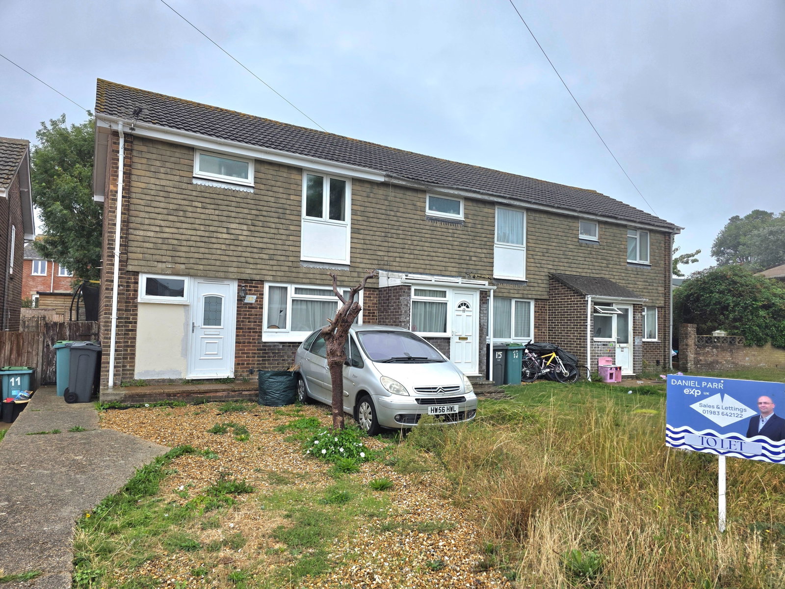 End Of Terrace House for rent in Newport, Spring Walk, Newport, PO30 5ND, 700 m²