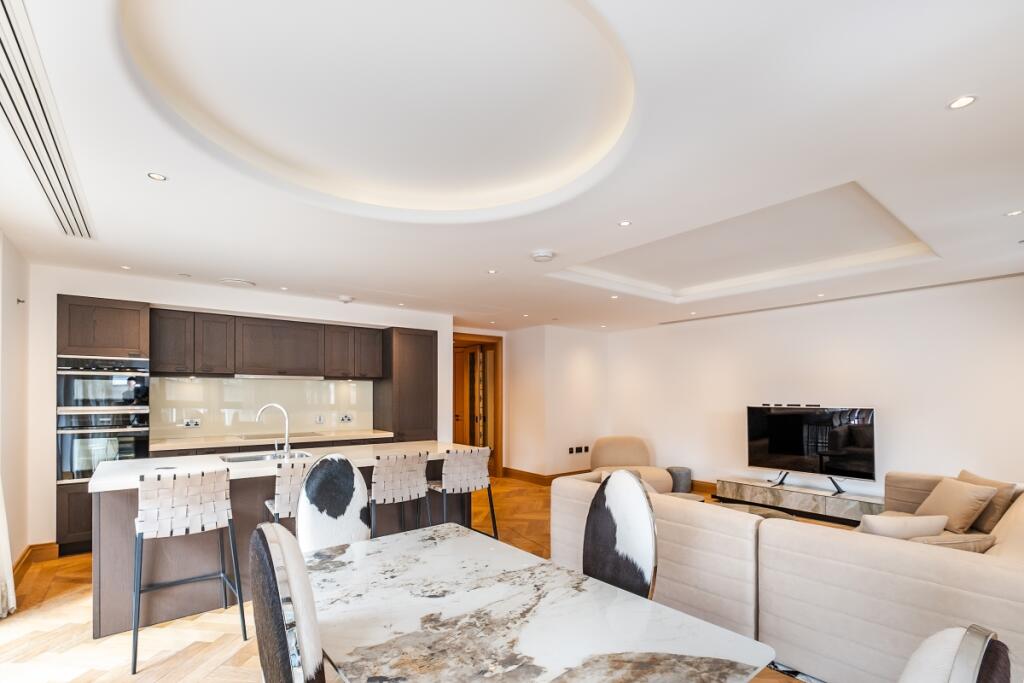 Apartment for rent in London, Abell House, John Islip Street, London, SW1P, 1647 m²