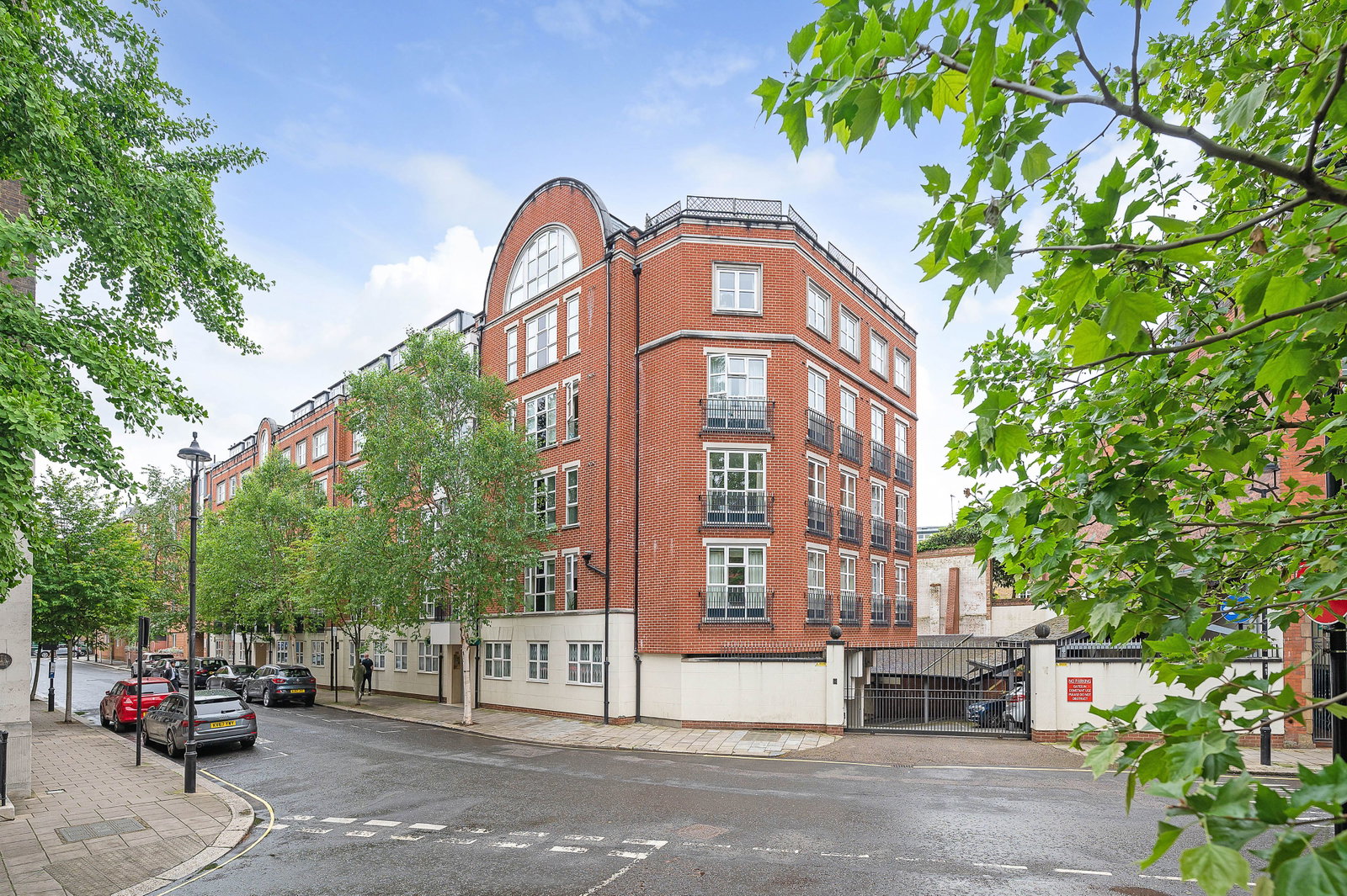 Apartment in London