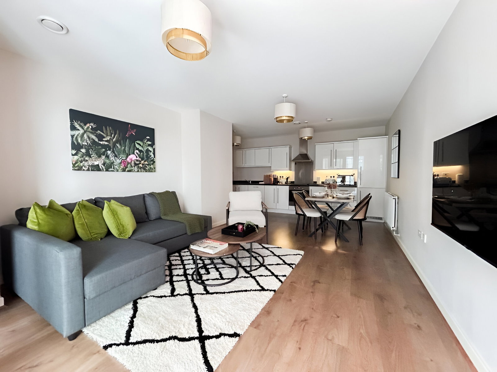Apartment in Brentford