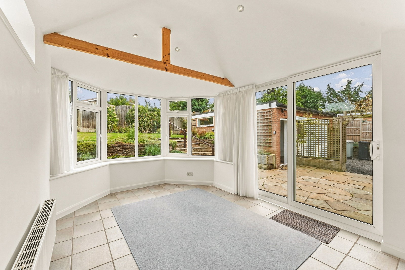 Detached House for rent in Macclesfield, Hall Lane, Sutton, 1345 m²
