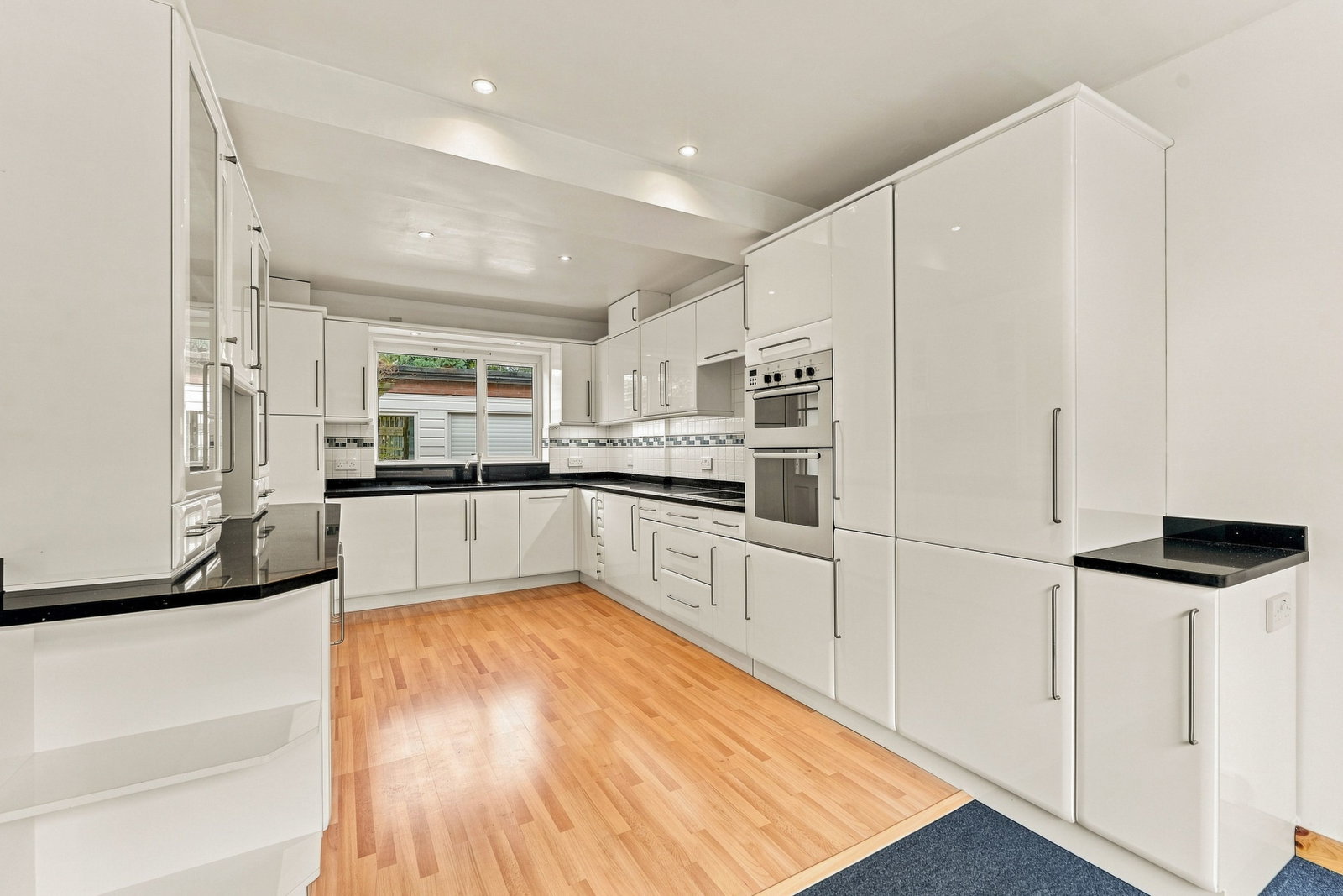 Detached House for rent in Macclesfield, Hall Lane, Sutton, 1345 m²