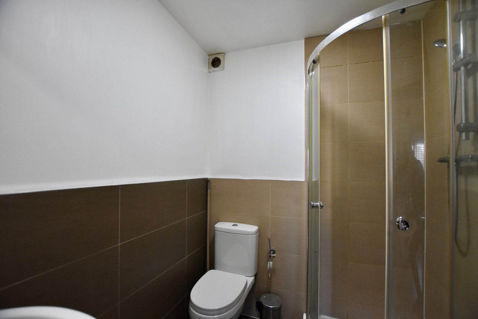 Studio in Leatherhead