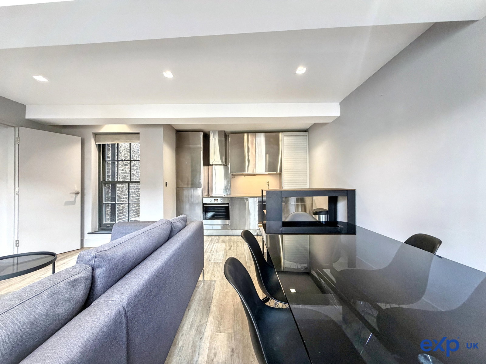 Apartment for rent in London, Whitechapel High Street, London, E1 7PL