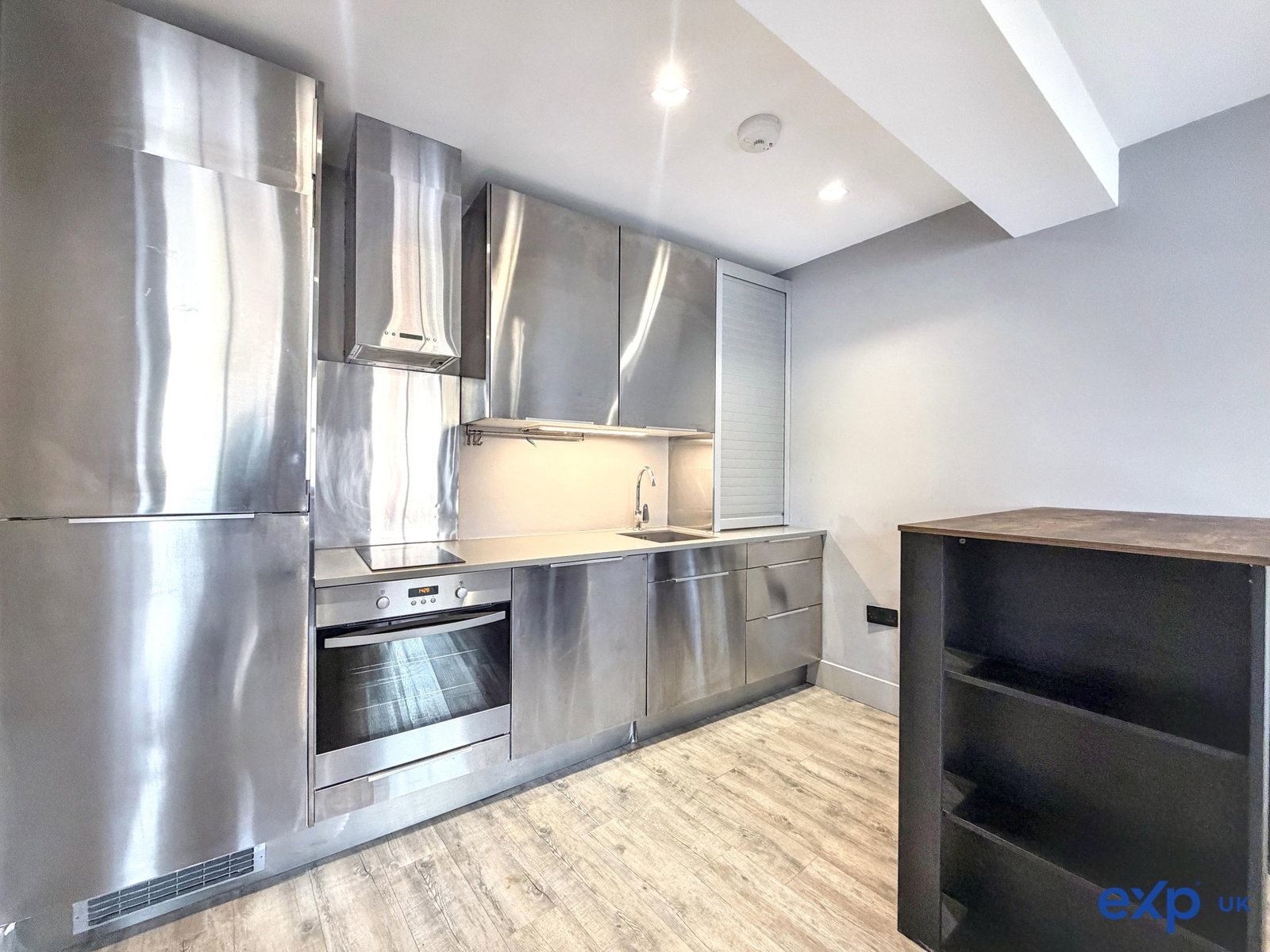 Apartment for rent in London, Whitechapel High Street, London, E1 7PL