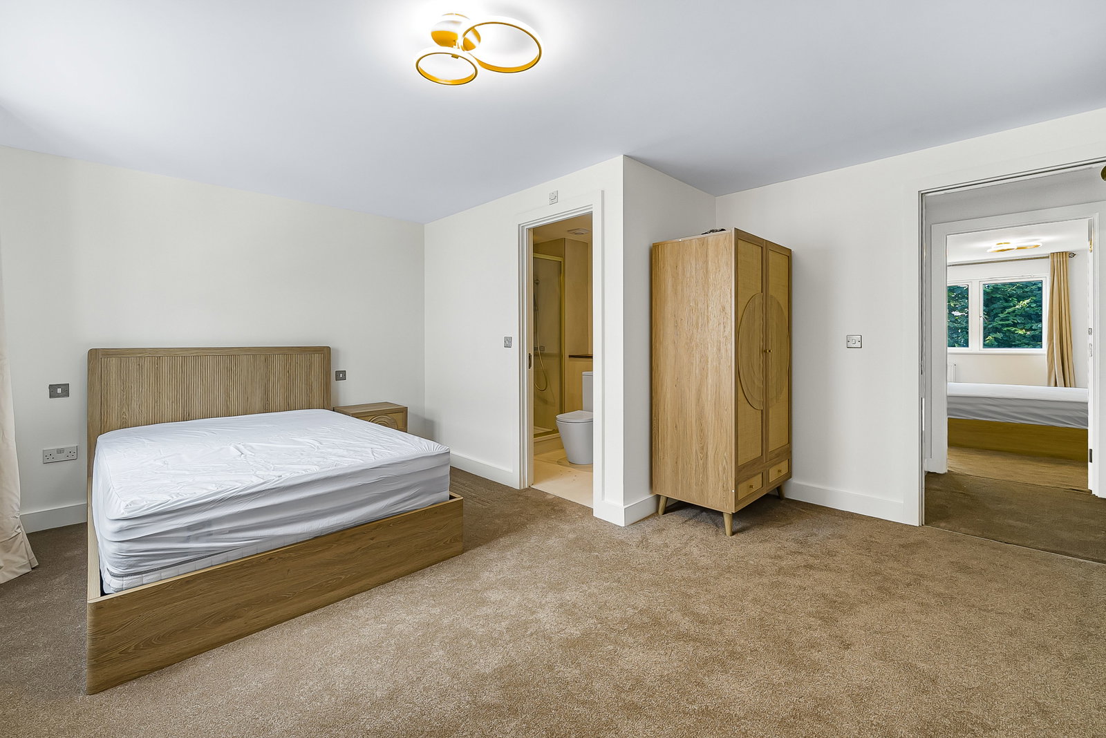Terraced House for rent in London, Stane Grove, Clapham North, SW9 9AL, 1806 m²