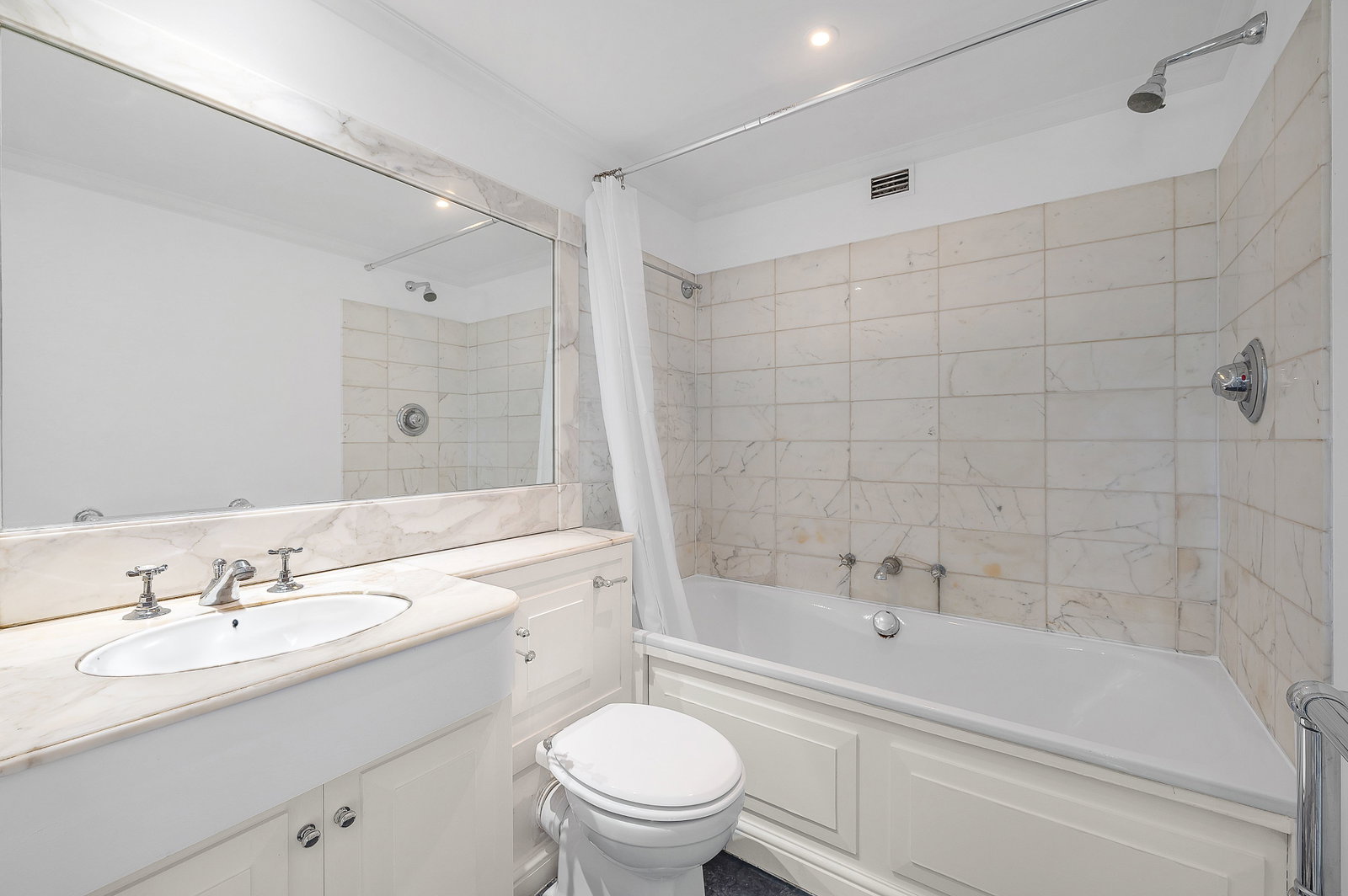 Apartment in London