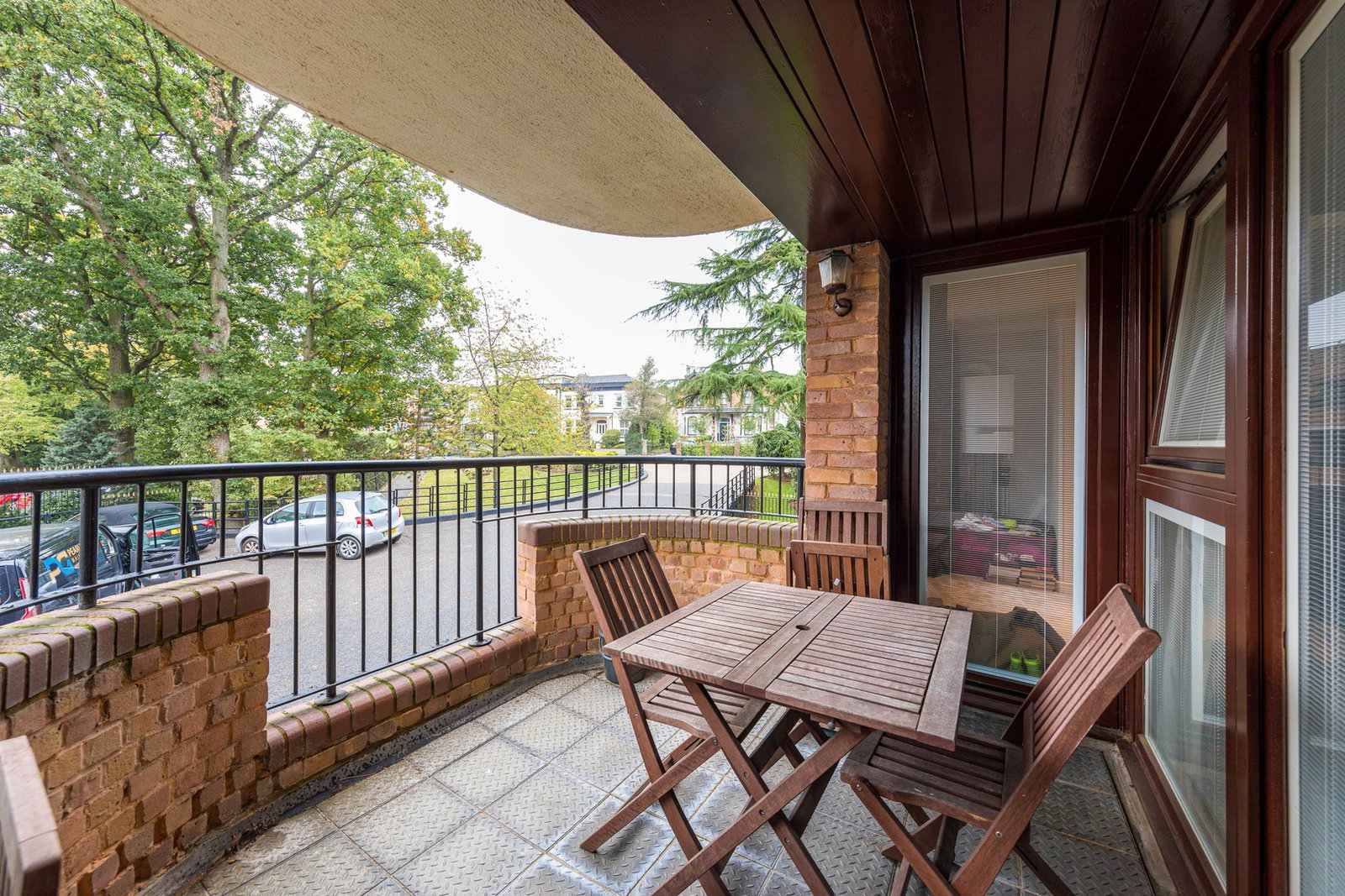 Flat in Buckhurst Hill