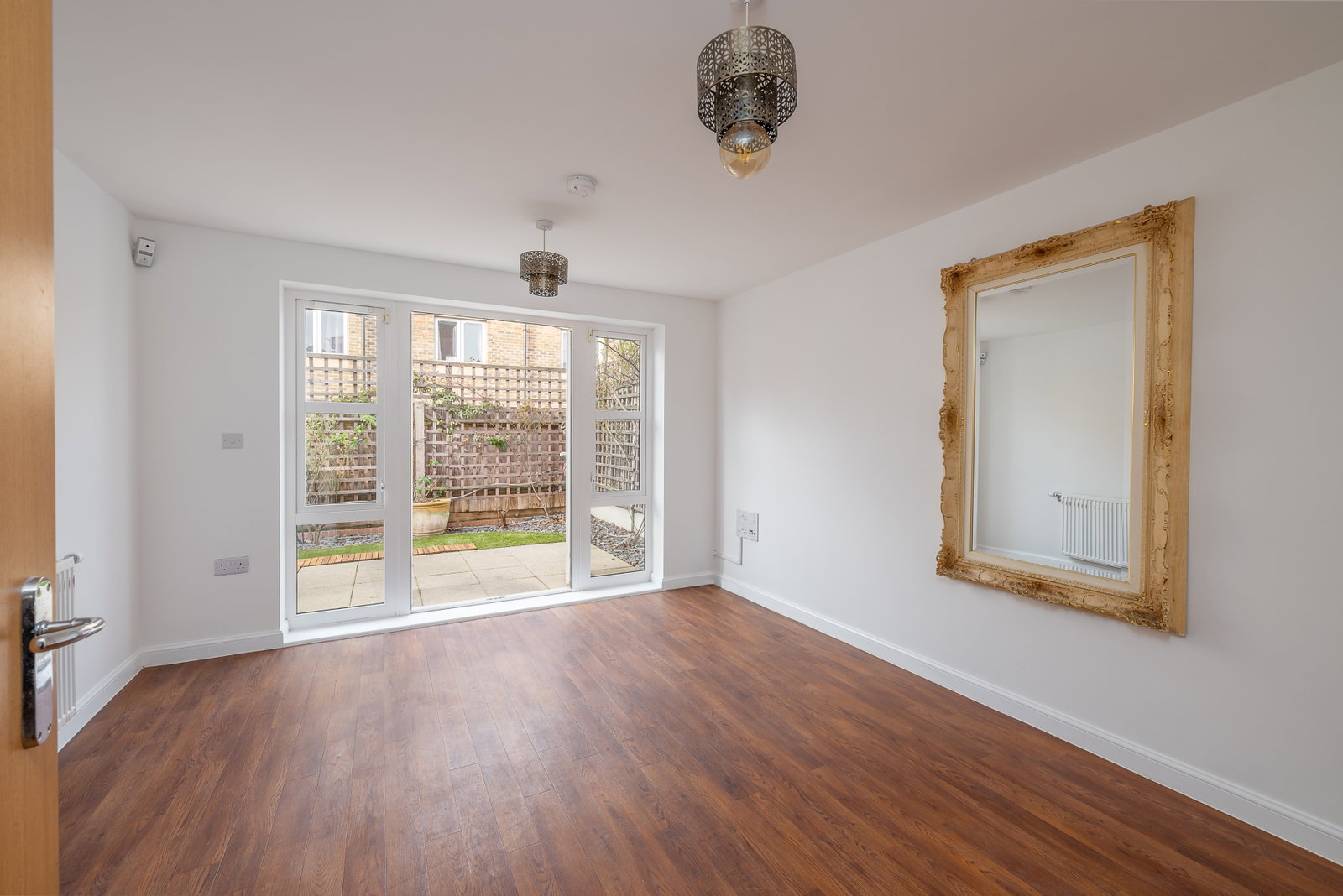 Semi Detached House in Mitcham