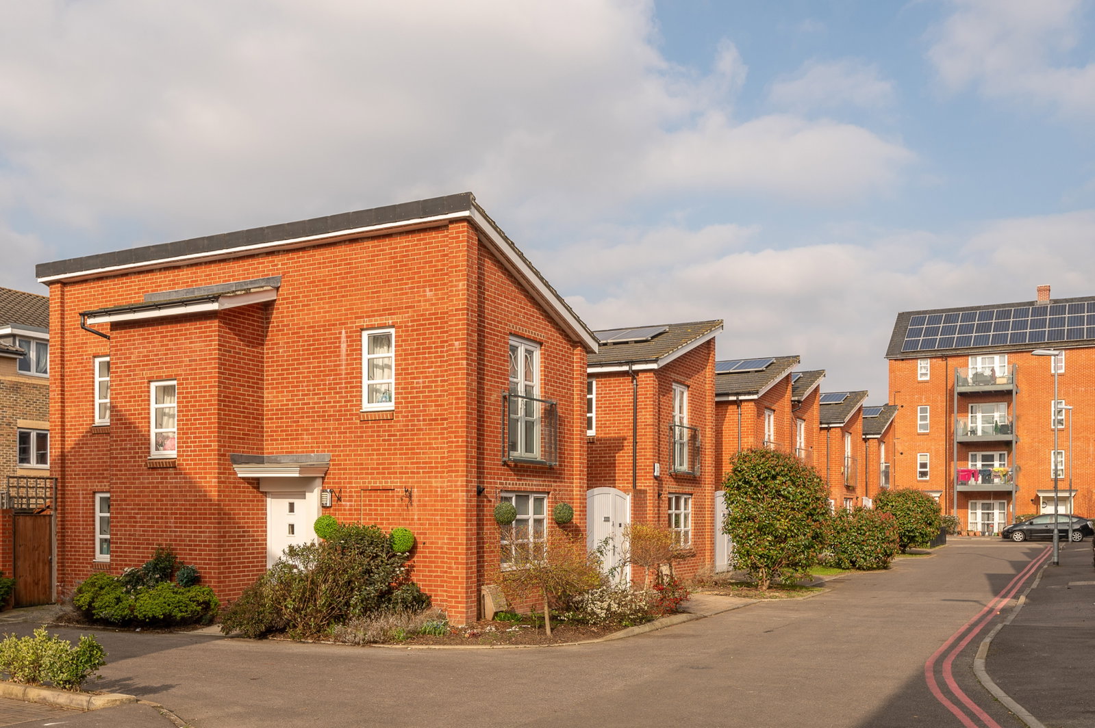 Semi Detached House in Mitcham