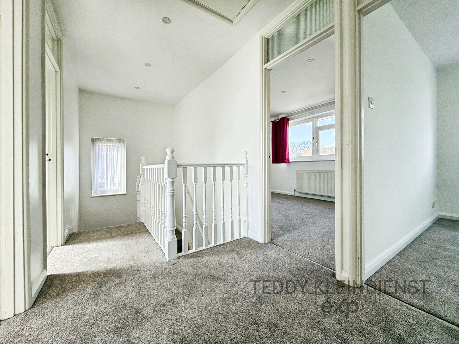 Detached House in Worcester Park