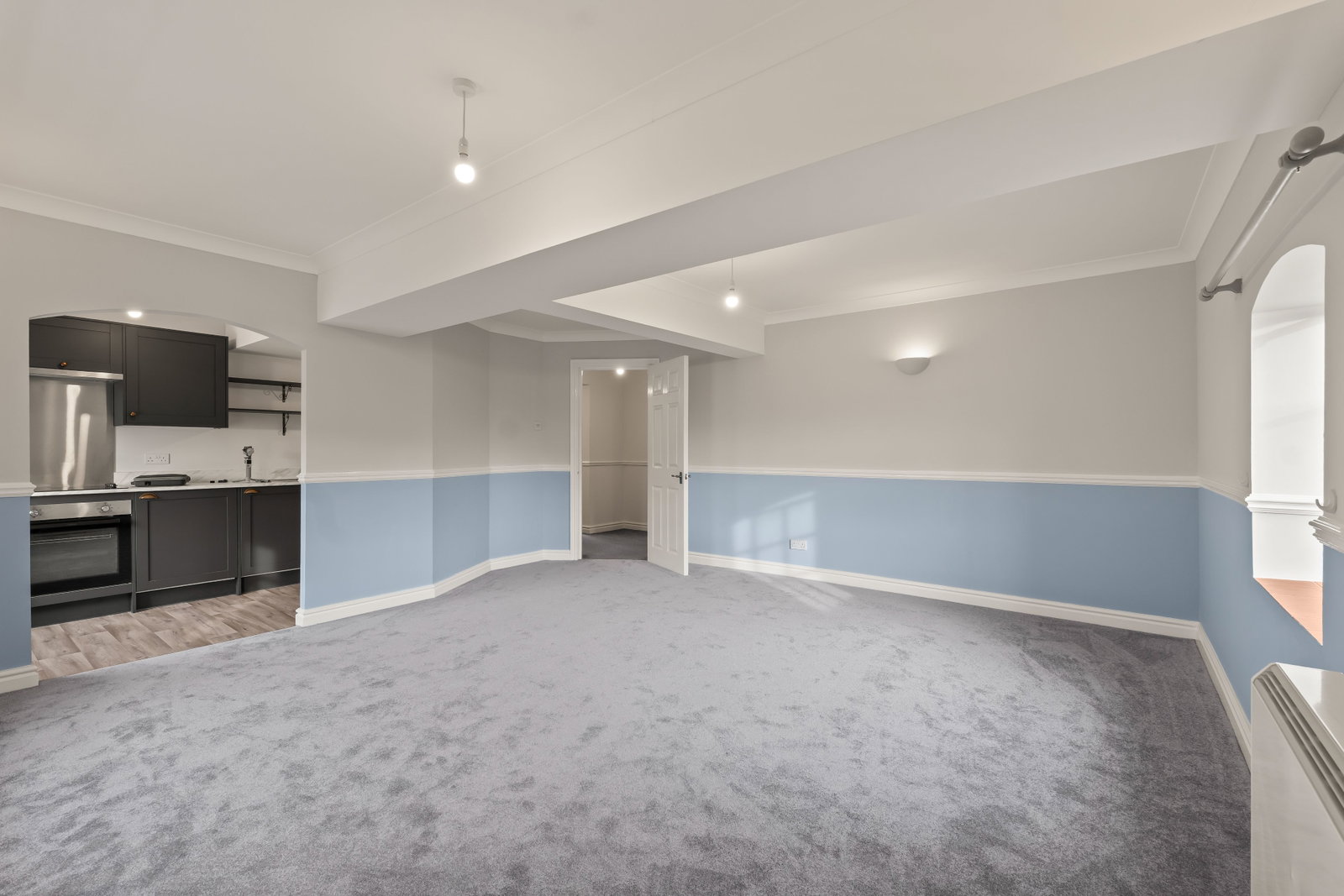 Apartment for rent in Southwell, Greet Lilly Mill, 676 m²
