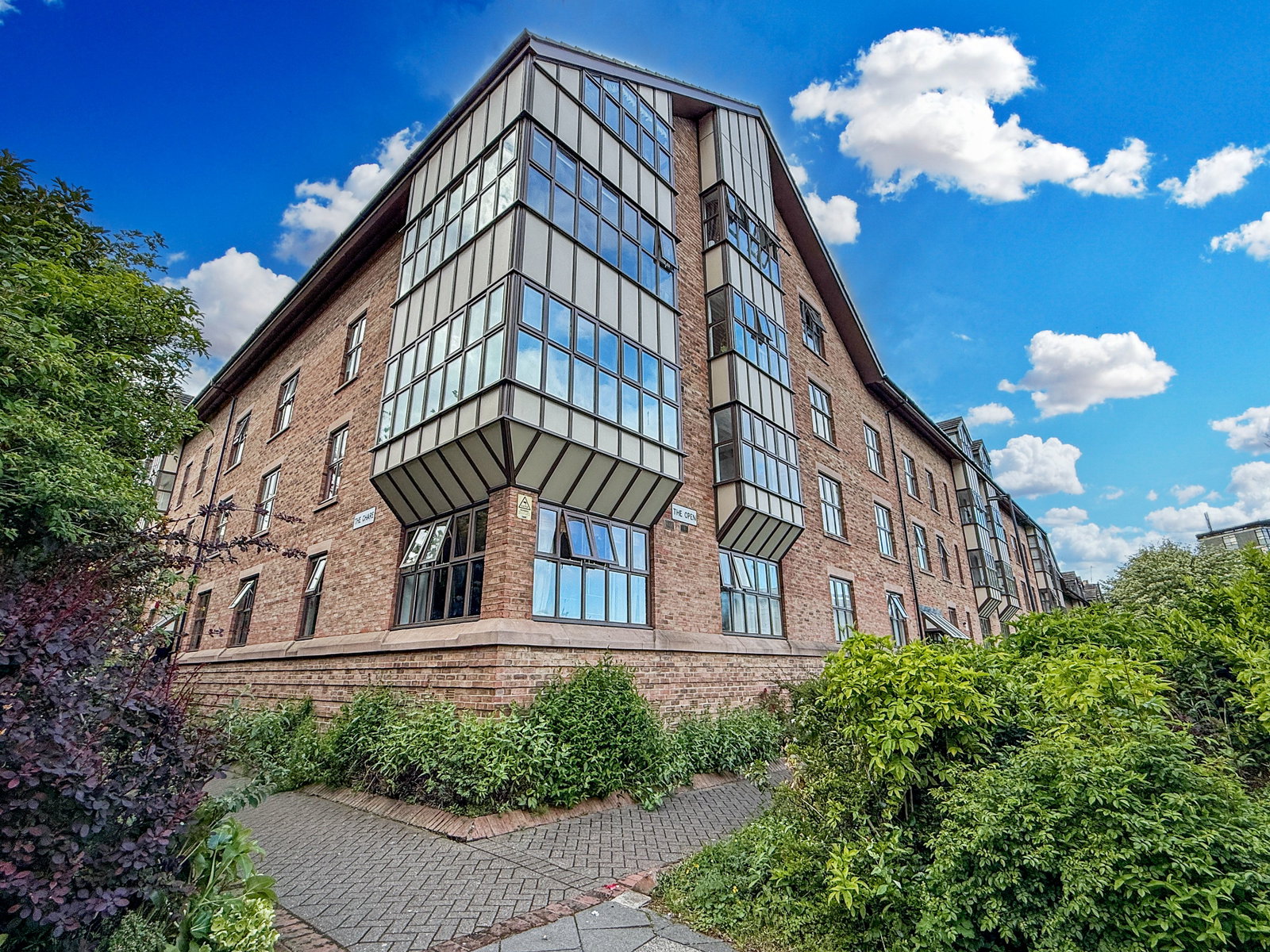 Flat in Newcastle Upon Tyne