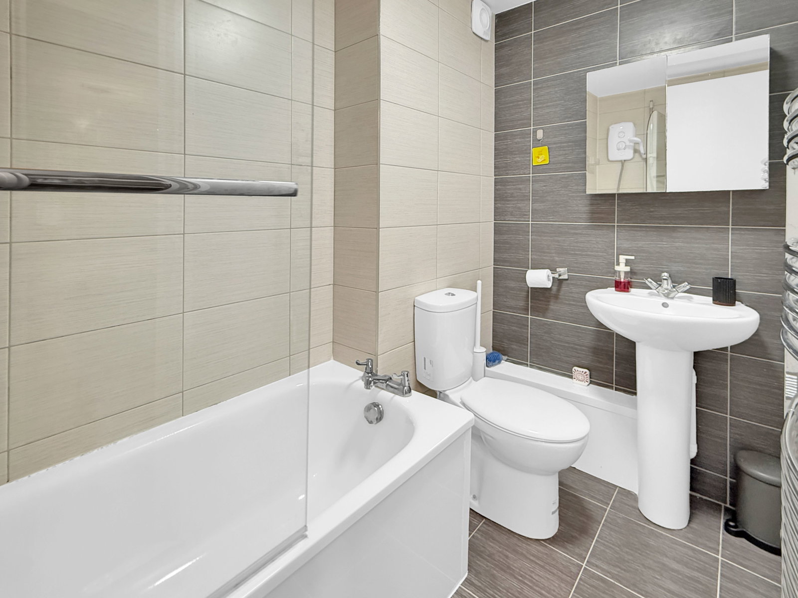 Flat in Newcastle Upon Tyne