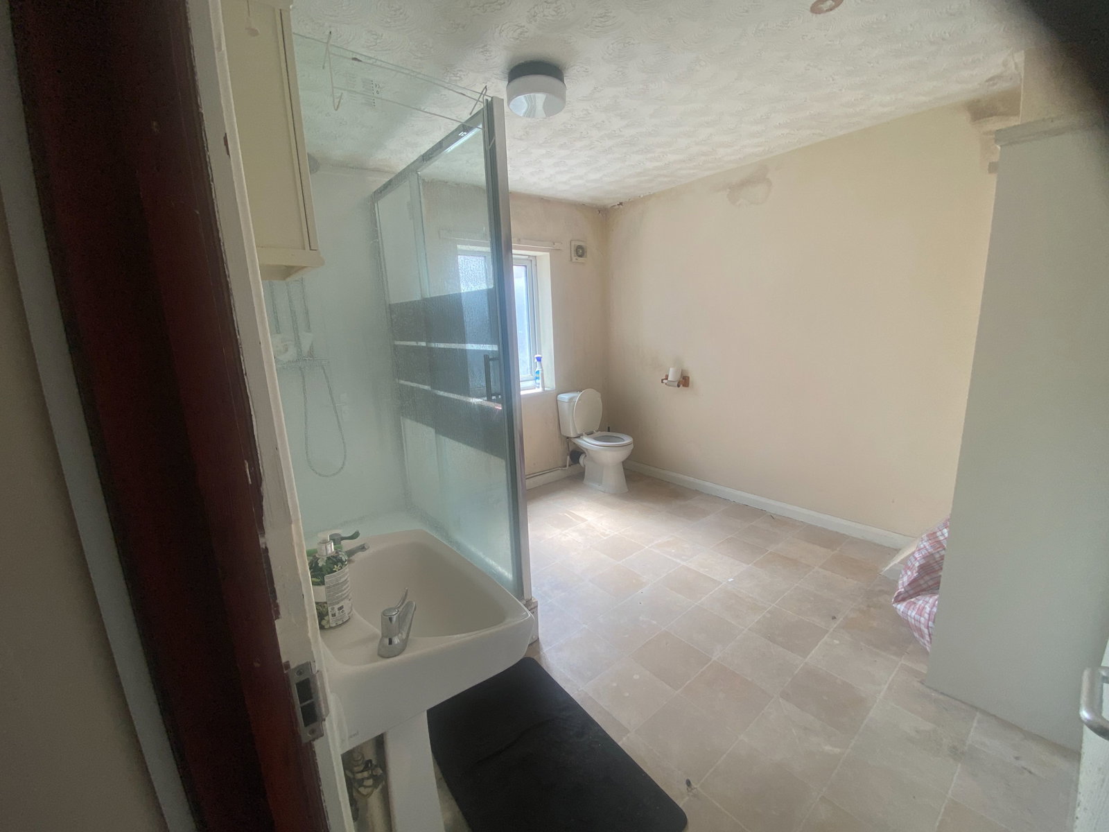 Terraced House in Stoke-on-trent
