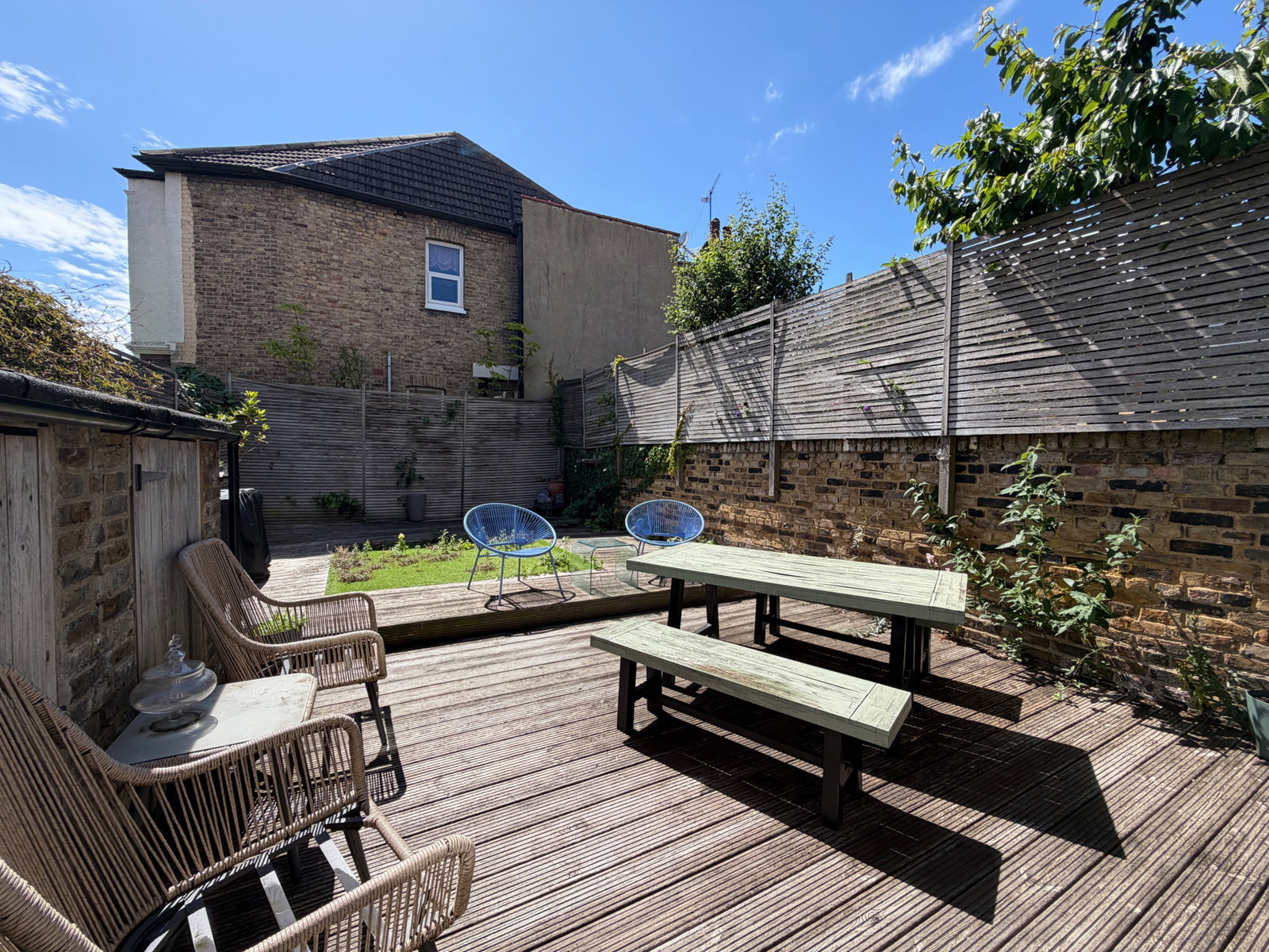 Ground Floor Flat in London