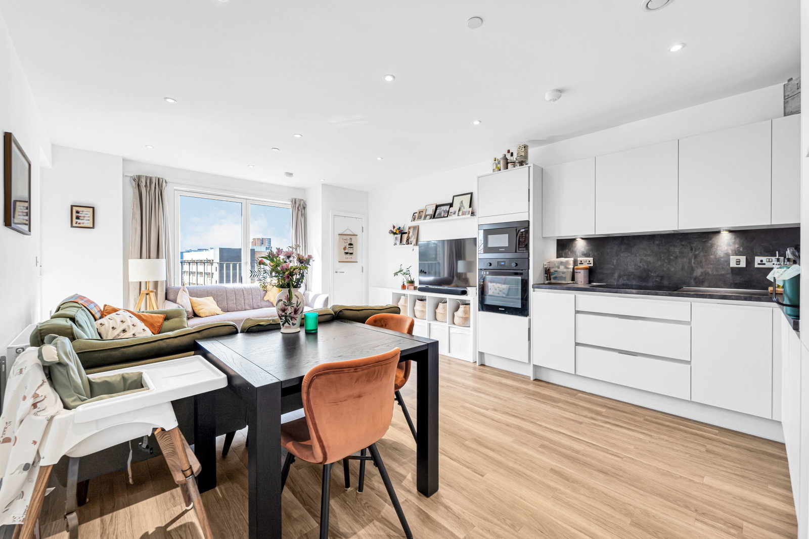 Apartment in Hounslow 5