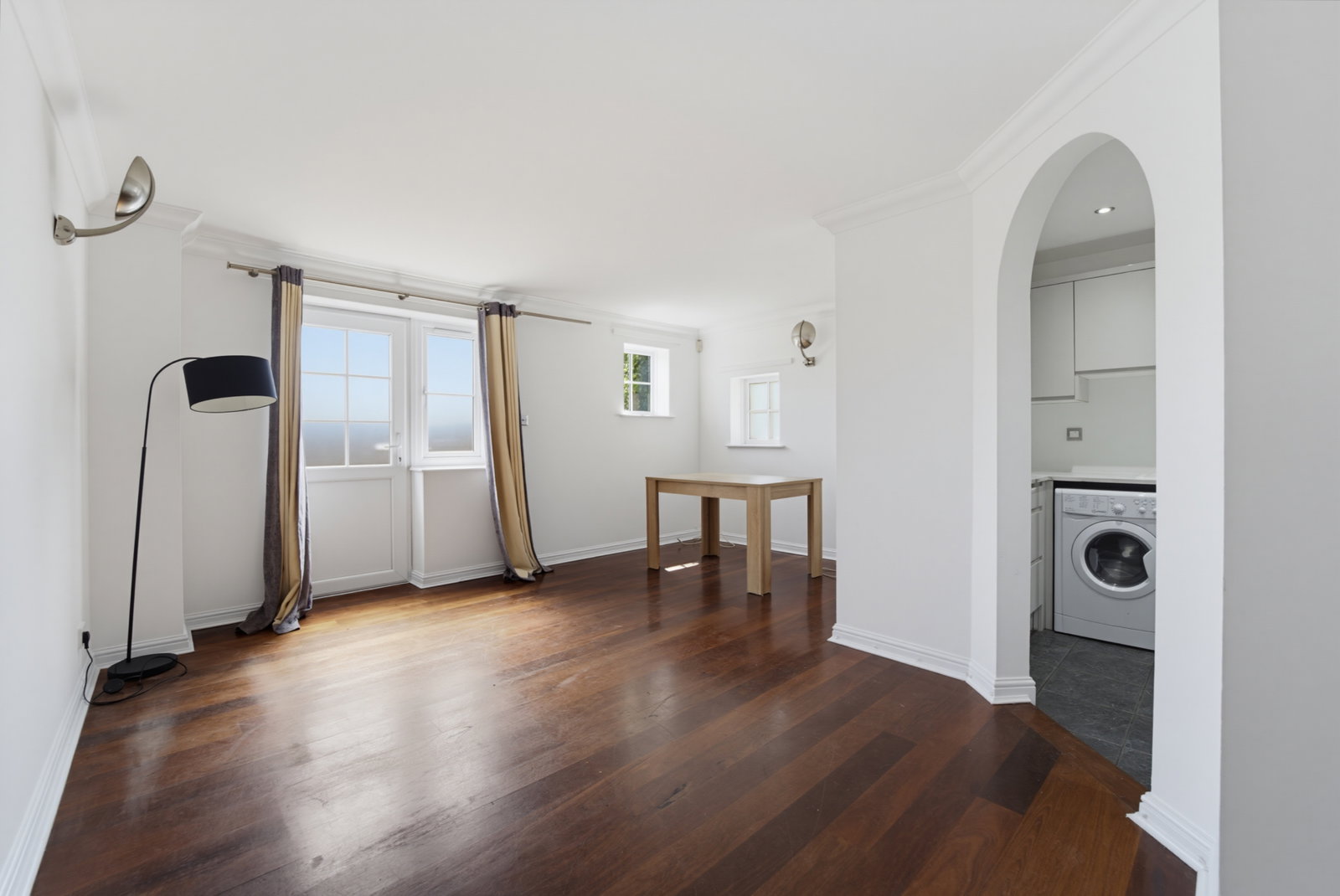 Flat in West Drayton