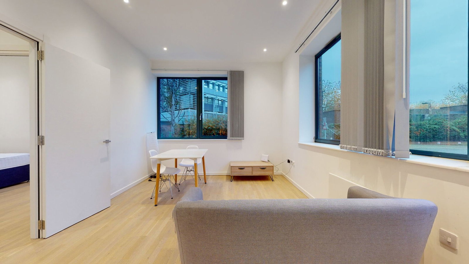 Apartment in Brentford