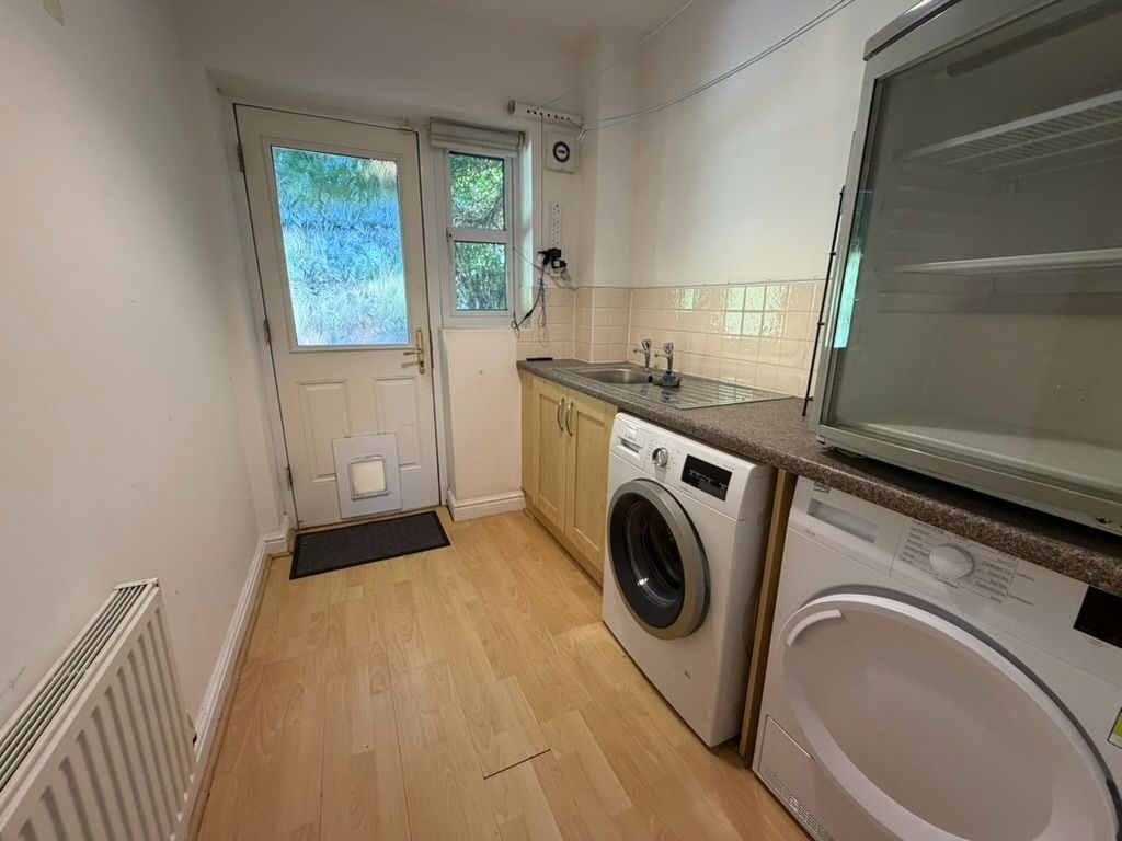 Terraced House for rent in Warwick, Sir Toby Belch Drive, Warwick, CV34 6GP