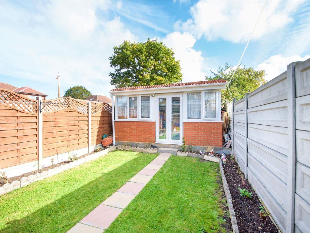 Terraced House for sale in London, Eton Grove, Kingsbury, London, NW9 9LH