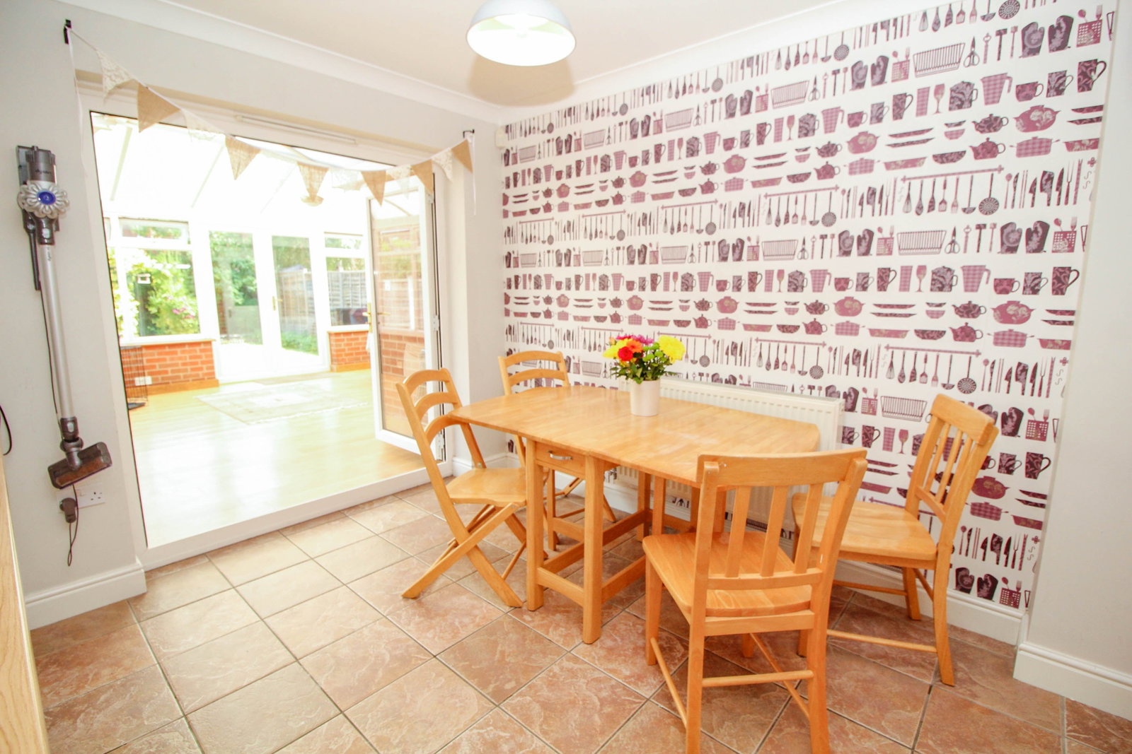 Semi Detached House in Kidderminster