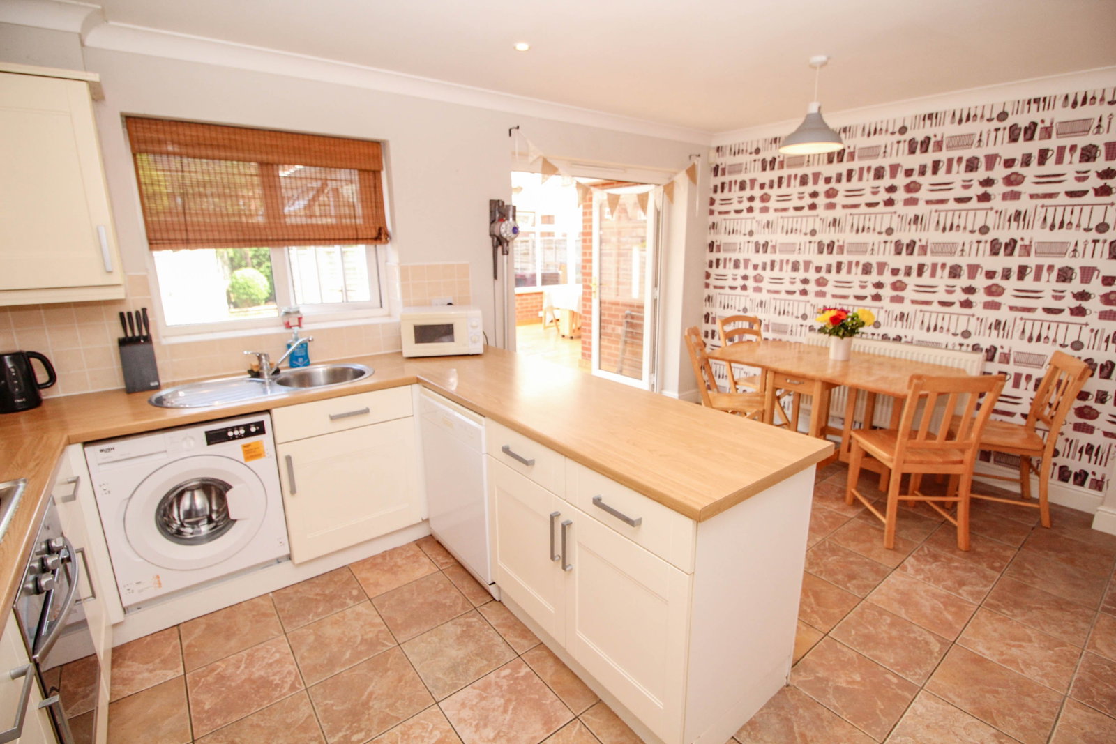 Semi Detached House in Kidderminster