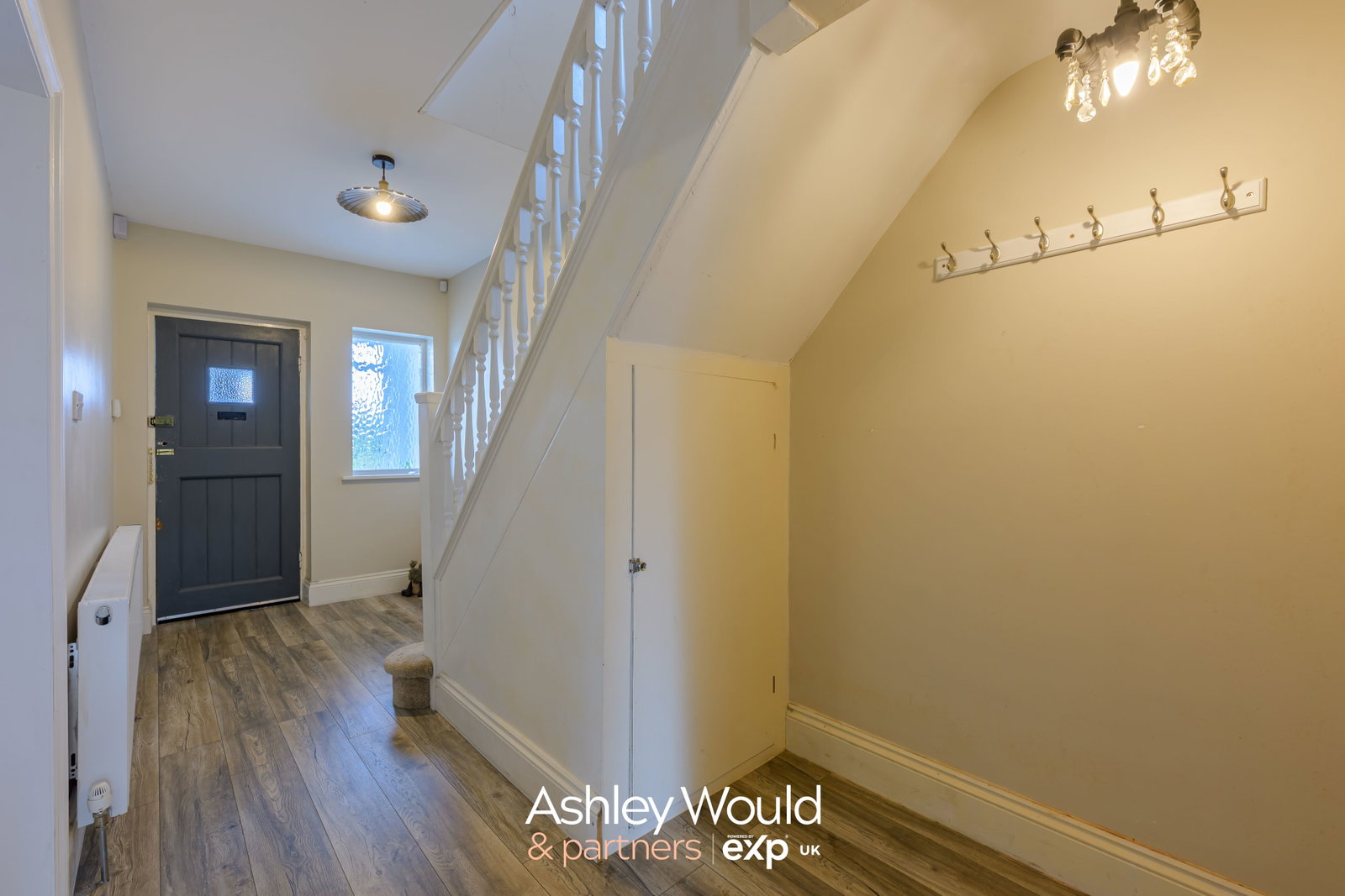 Semi Detached House in Halesowen