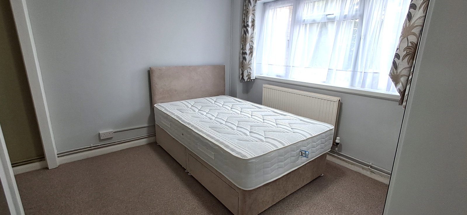 Maisonette for rent in Bushey, Harriet Way, Bushey, WD23 4JH
