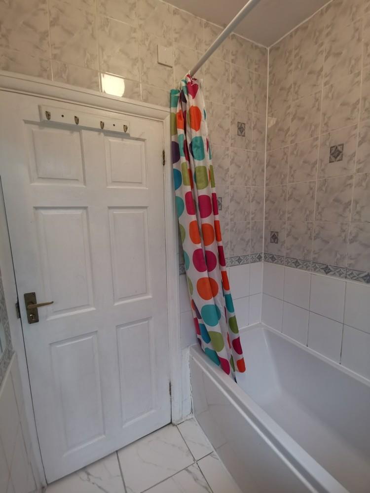 Flat Share in Edgware